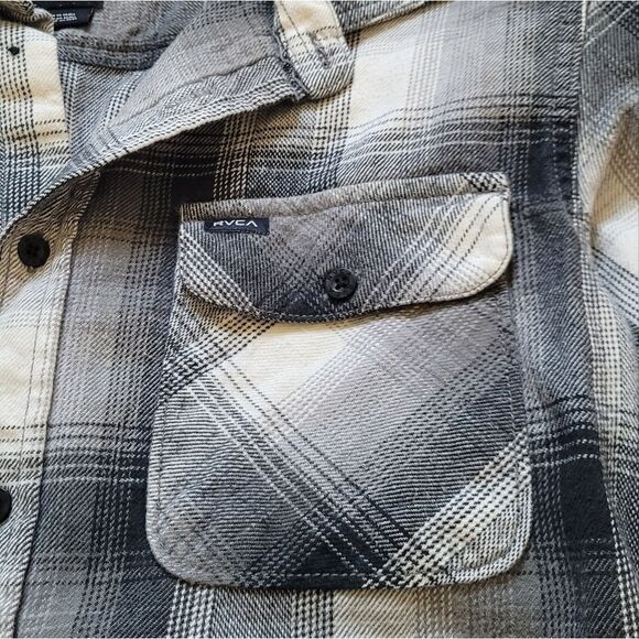 RVCA Plaid Button Up Flannel Regular Fit 100% cotton Small - Picture 4 of 8